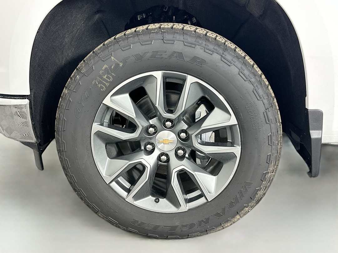 2026 Chevrolet Silverado 1500 LT - Image 32