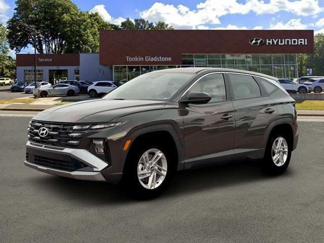 2026 Hyundai Tucson SE - Image 2