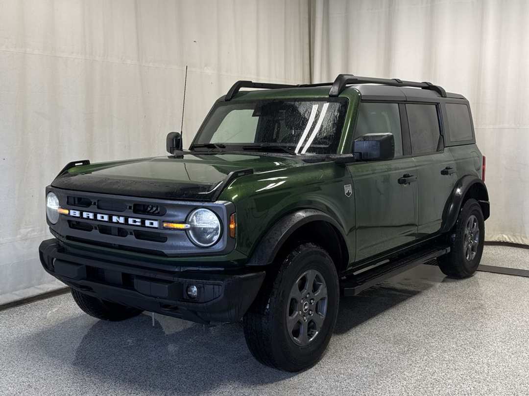 2024 Ford Bronco Big Bend - Image 2