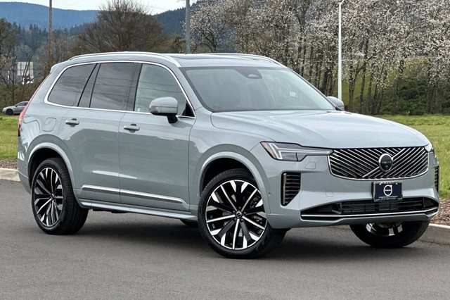 2026 Volvo Xc90 T8 Plus