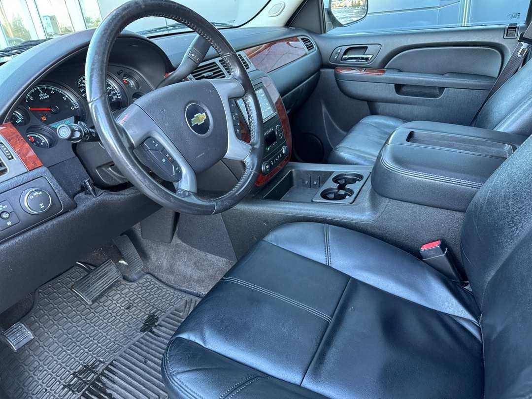 2014 Chevrolet Tahoe LT - Image 9