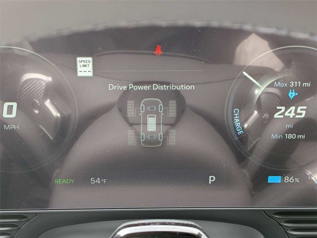 2025 Hyundai Ioniq 5 SE - Image 15