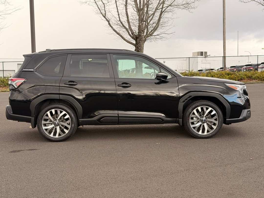 2026 Subaru Forester Touring - Image 8