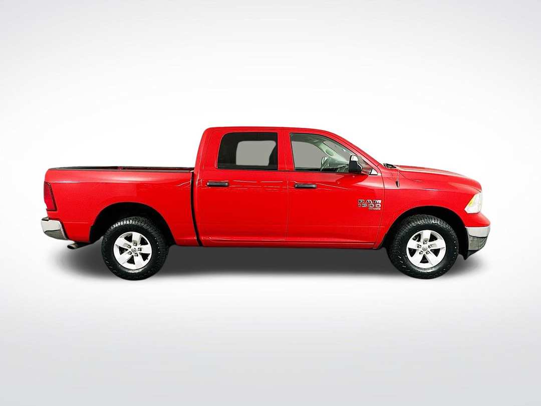 2023 Ram 1500 Classic SLT - Image 9