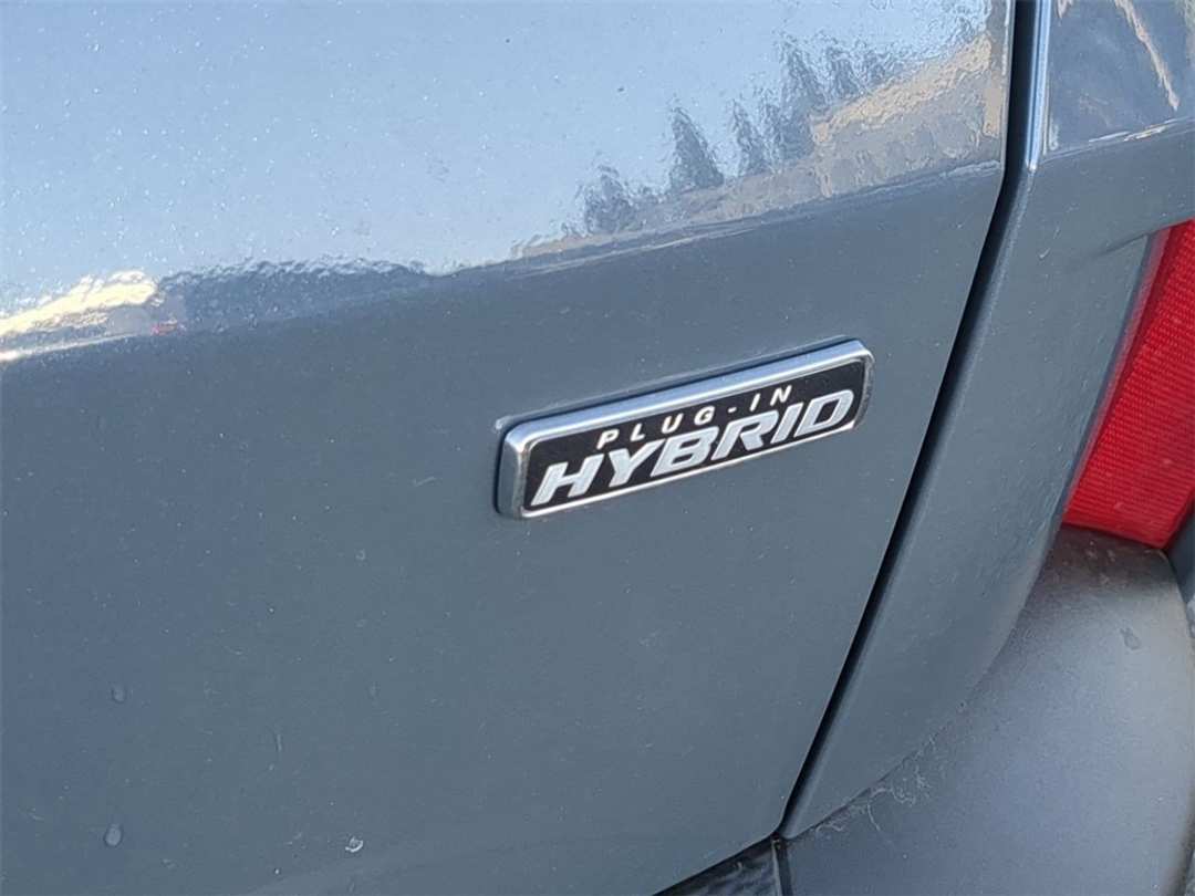 2025 Ford Escape Base - Image 28