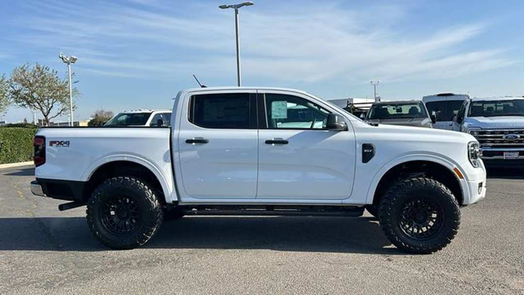 2025 Ford Ranger XLT - Image 2
