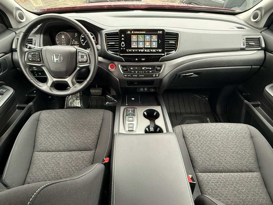 2025 Honda Ridgeline Sport - Image 20