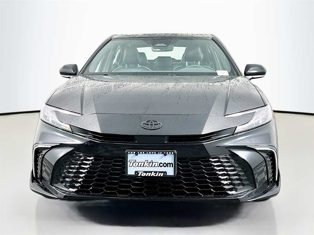 2026 Toyota Camry SE Nightshade - Image 2