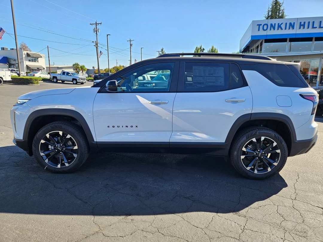 2026 Chevrolet Equinox RS - Image 3