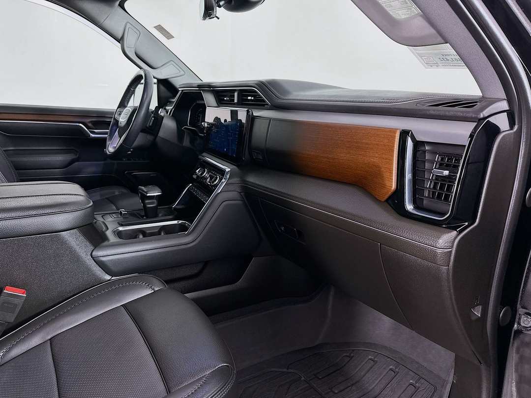 2024 GMC Sierra 1500 Denali - Image 32