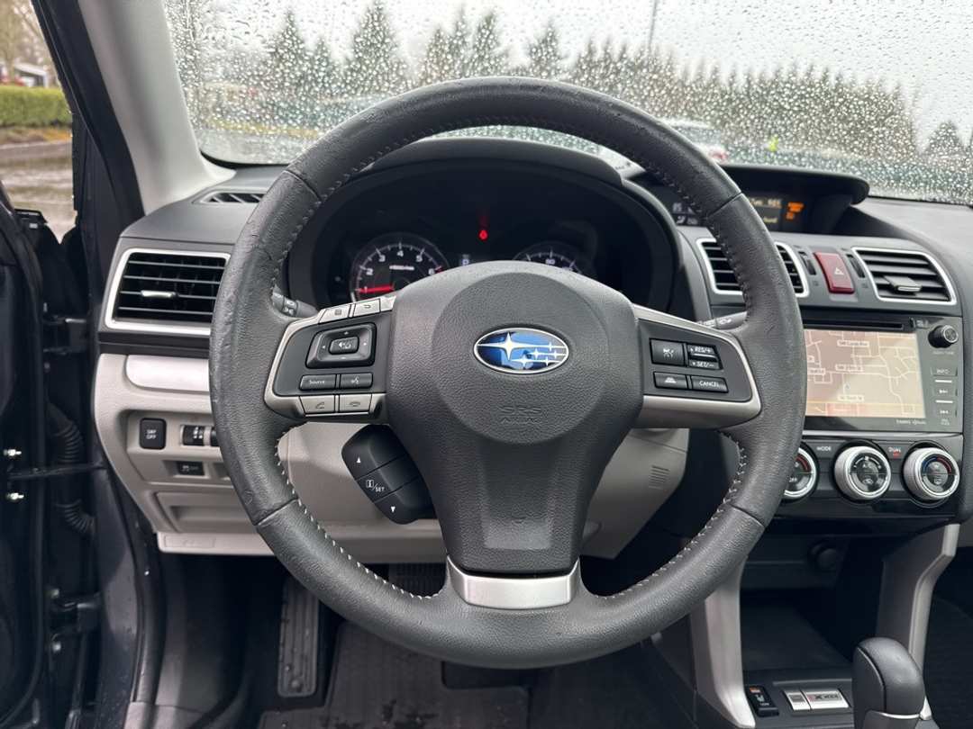2016 Subaru Forester 2.5i Touring - Image 10