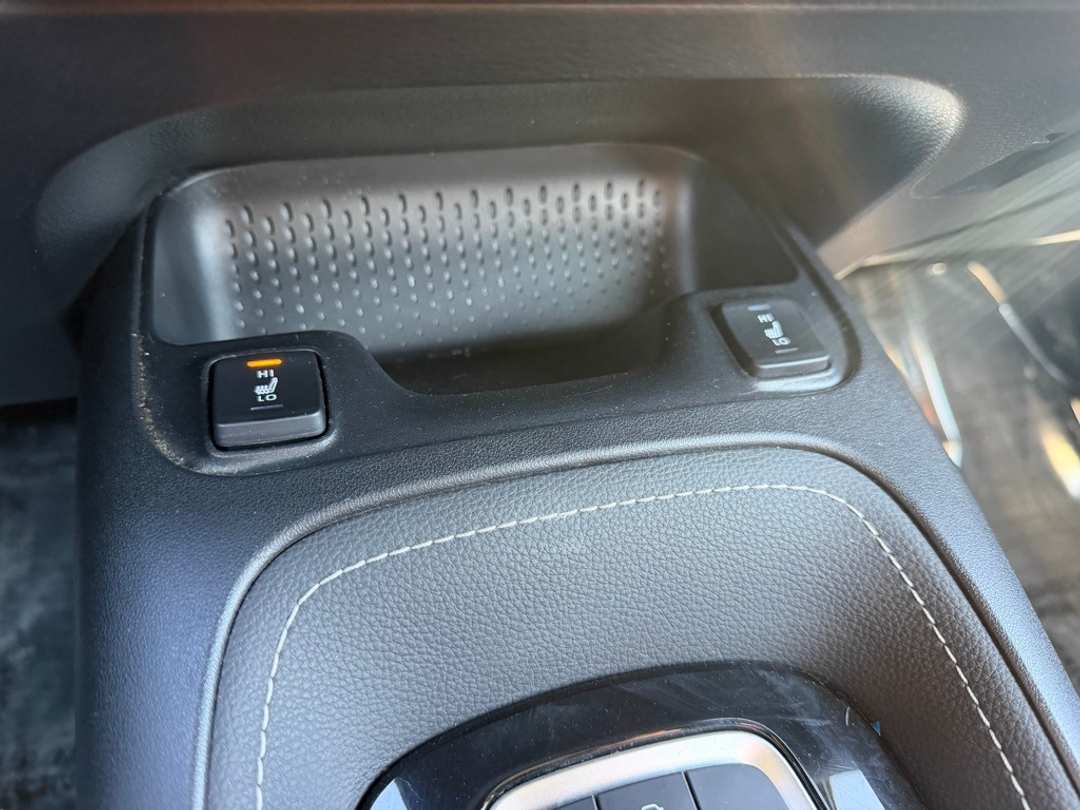 2022 Toyota Corolla XSE - Image 24