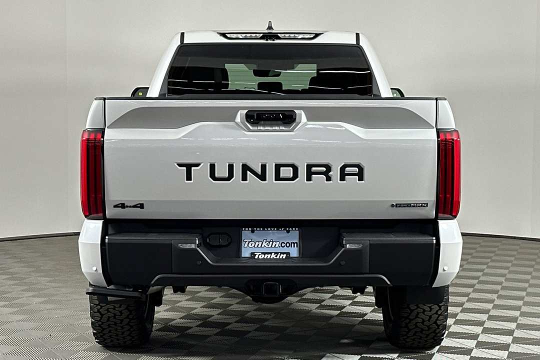 Toyota Tundra - Image 4