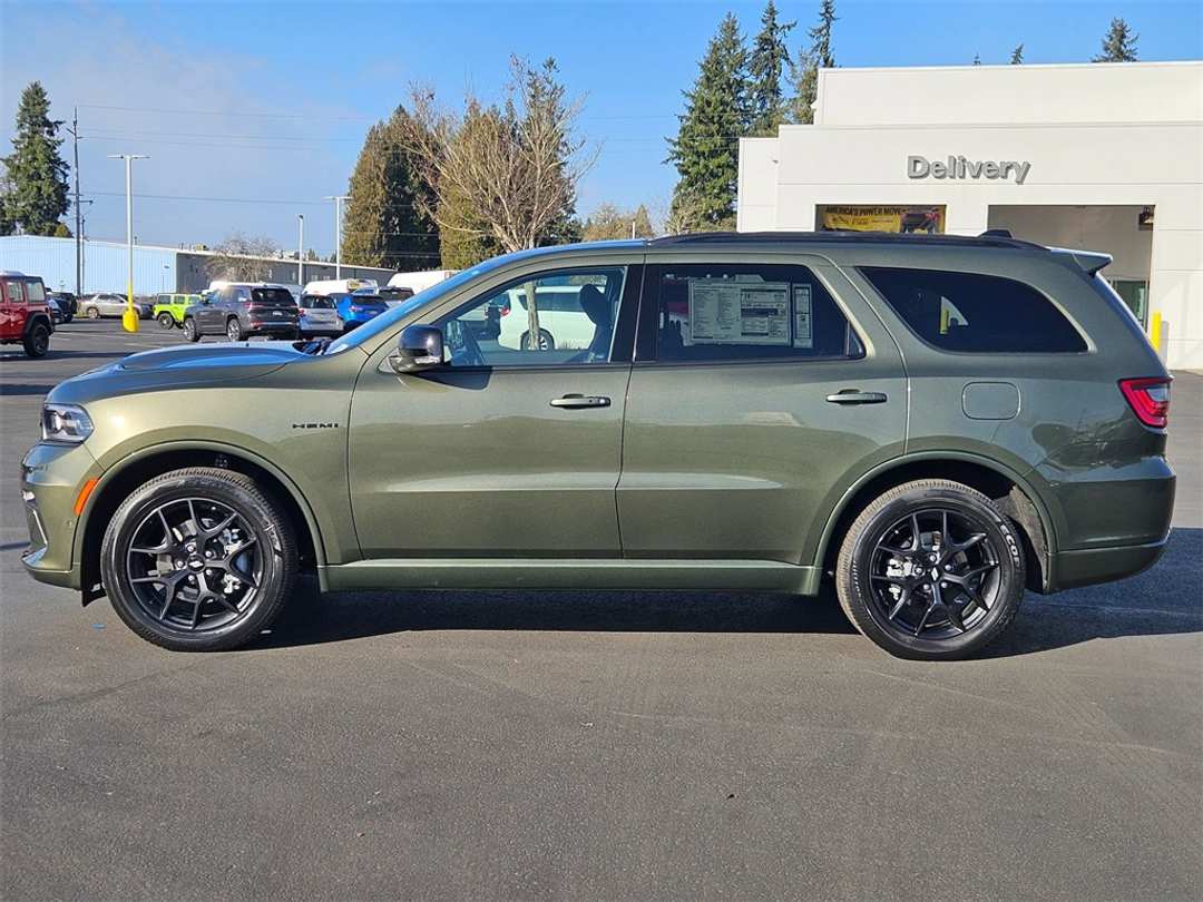 2026 Dodge Durango GT Plus HEMI V8 - Image 3
