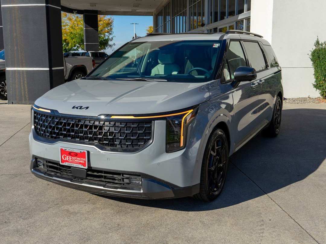 2026 Kia Carnival SX Prestige - Image 3