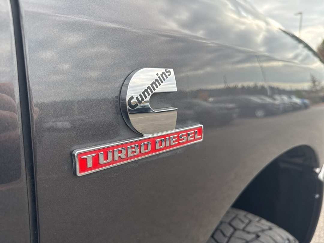 2024 Ram 2500 Laramie - Image 12