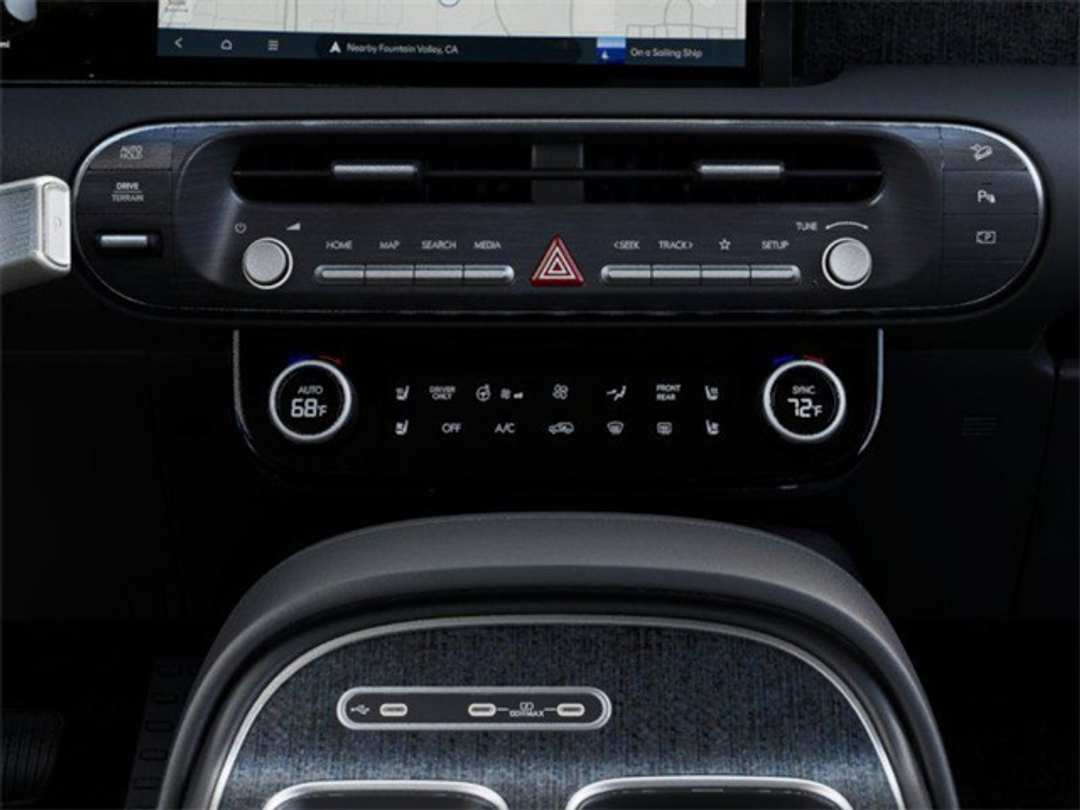 2026 Hyundai Palisade Limited - Image 16