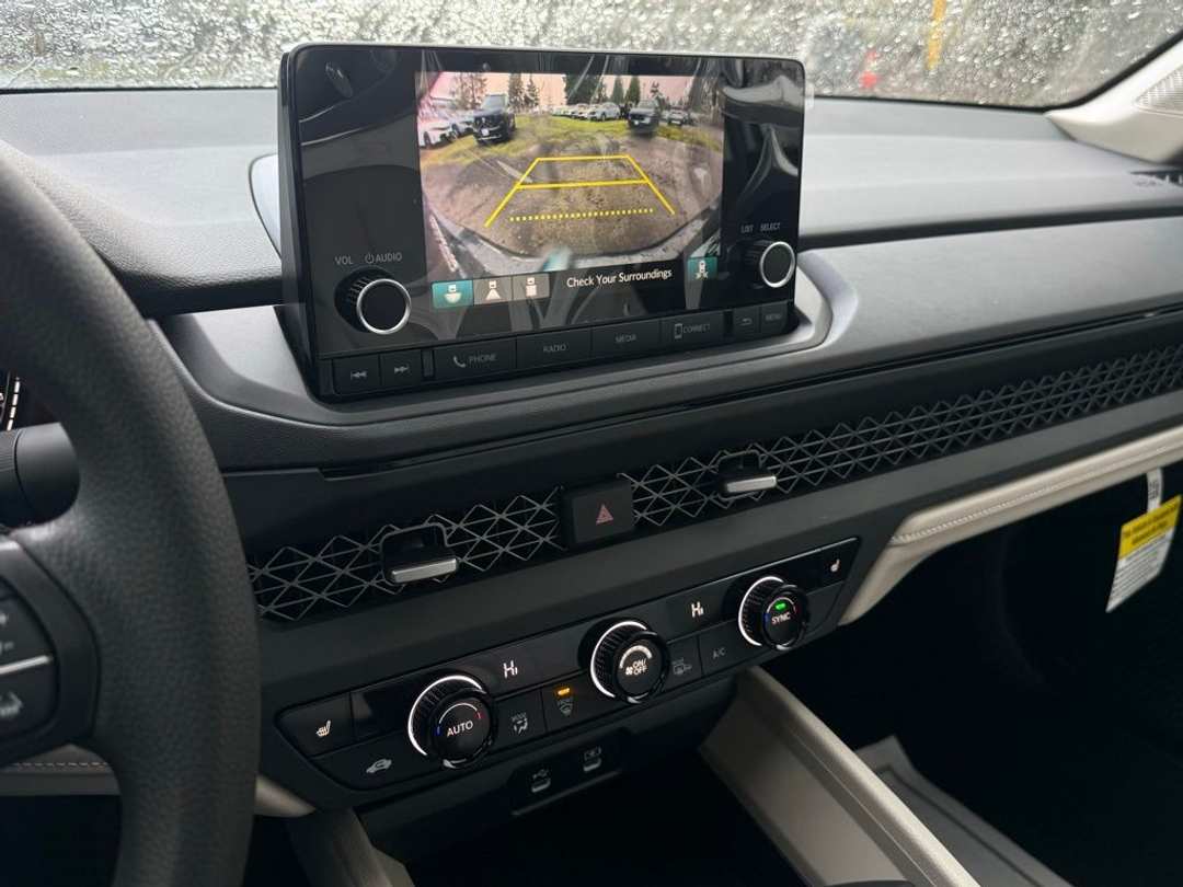 2025 Honda Accord SE - Image 24