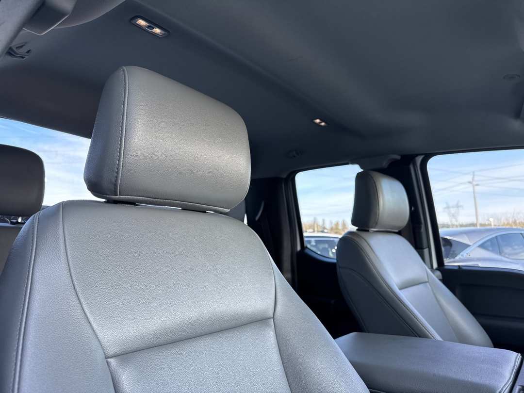 2022 Ford F-150 XL - Image 15