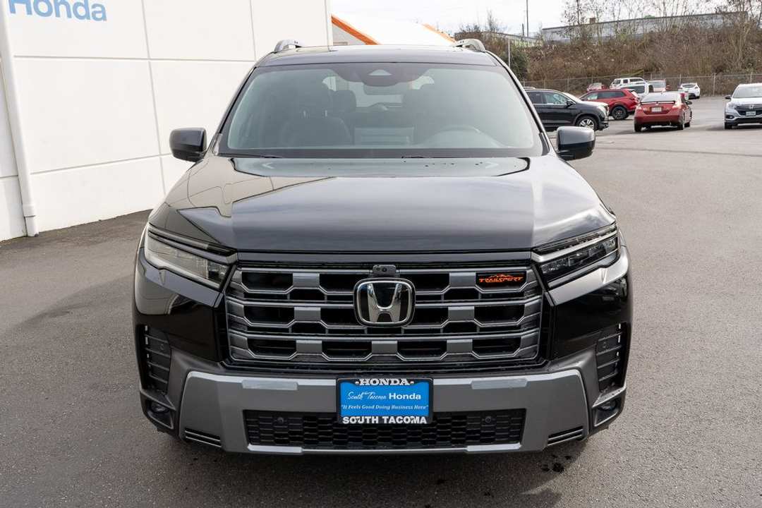 2026 Honda Pilot TrailSport - Image 3