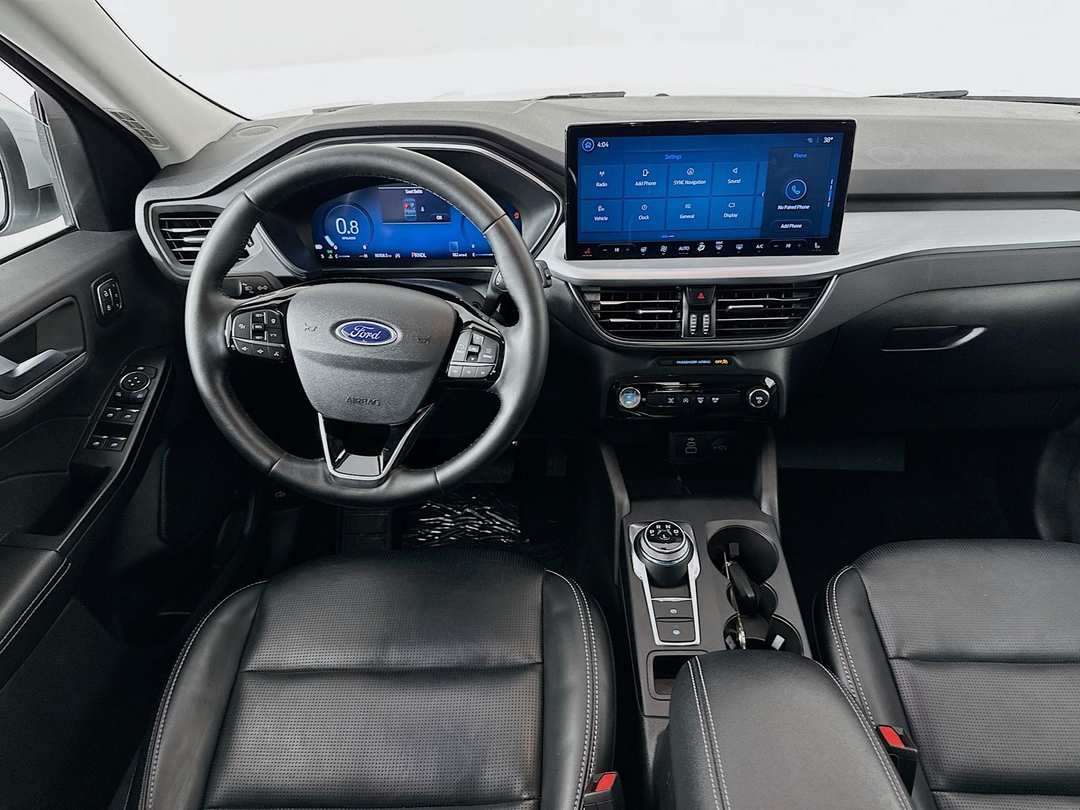 2025 Ford Escape Platinum - Image 23