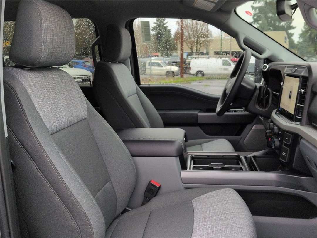 2026 Ford F-350Sd XLT - Image 30