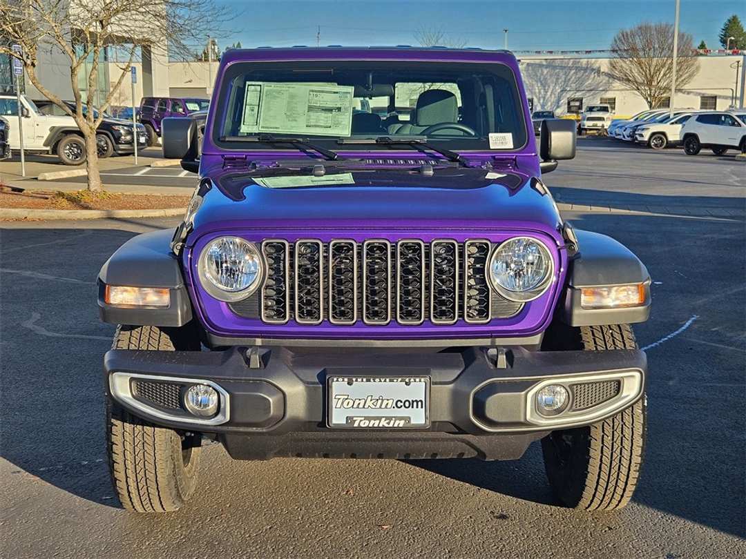 2026 Jeep Gladiator Sport - Image 9