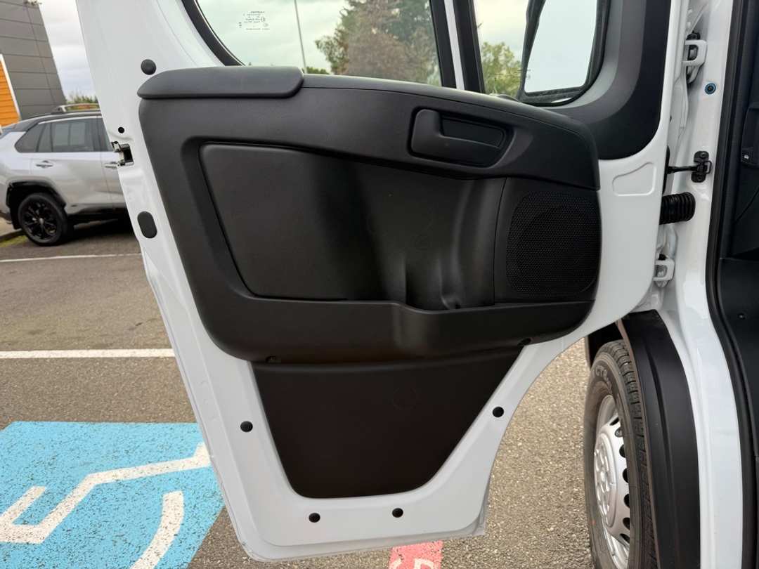 2026 Ram Promaster 2500 High Roof - Image 12