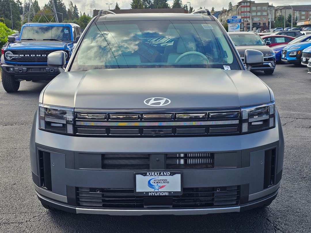 2026 Hyundai Santa Fe Limited - Image 2