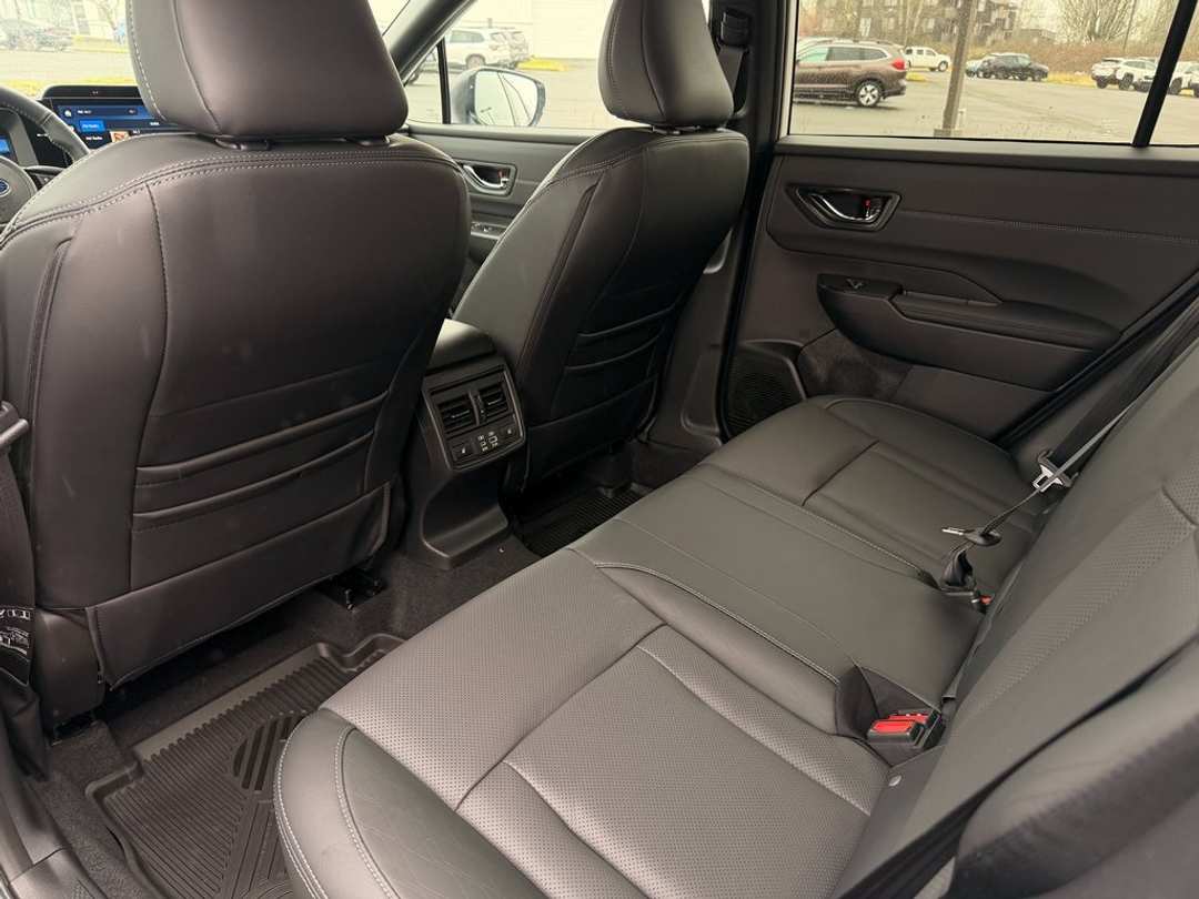 2026 Subaru Outback Touring XT - Image 19