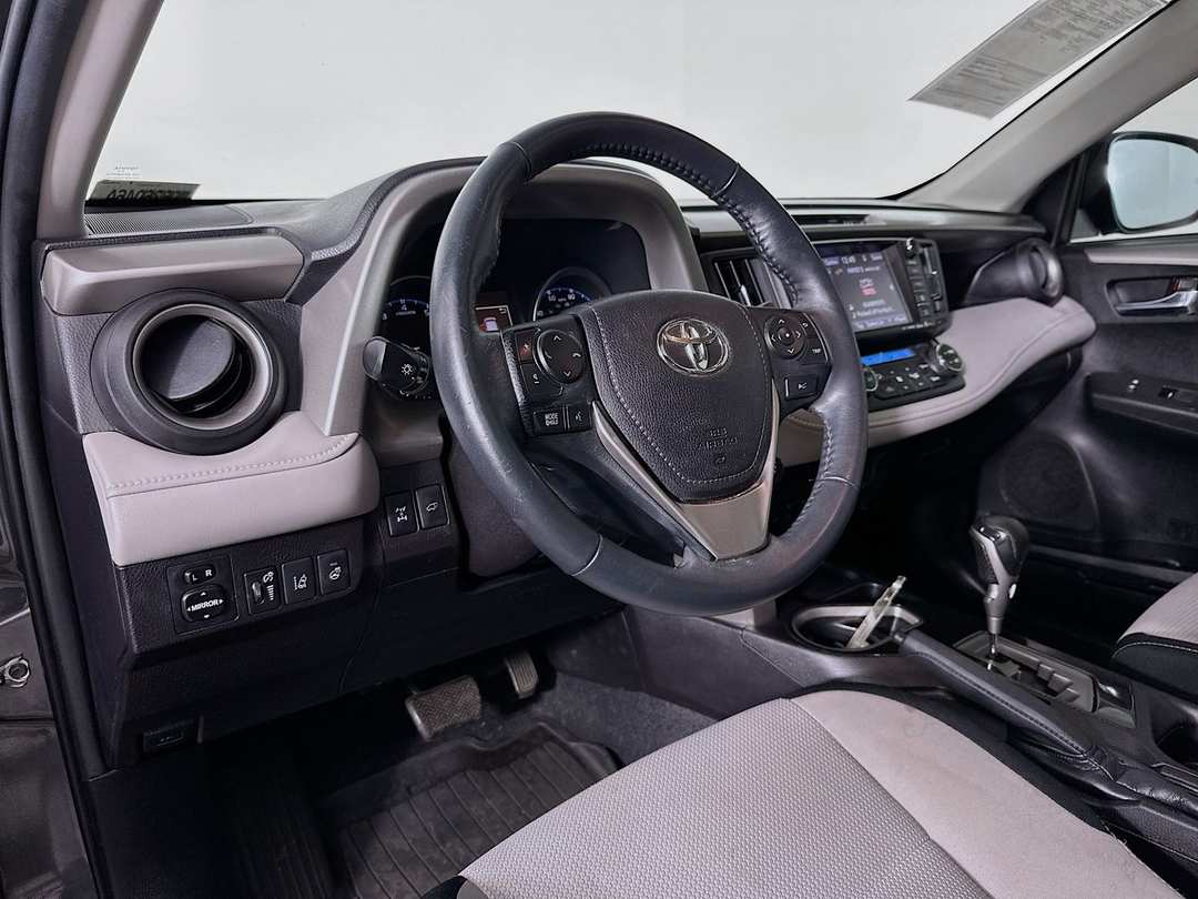2018 Toyota Rav4 Adventure - Image 10
