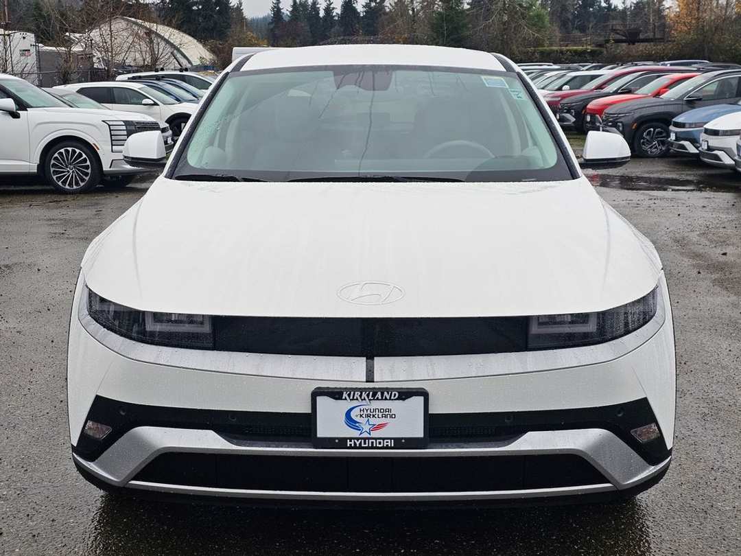2026 Hyundai Ioniq 5 SEL - Image 2