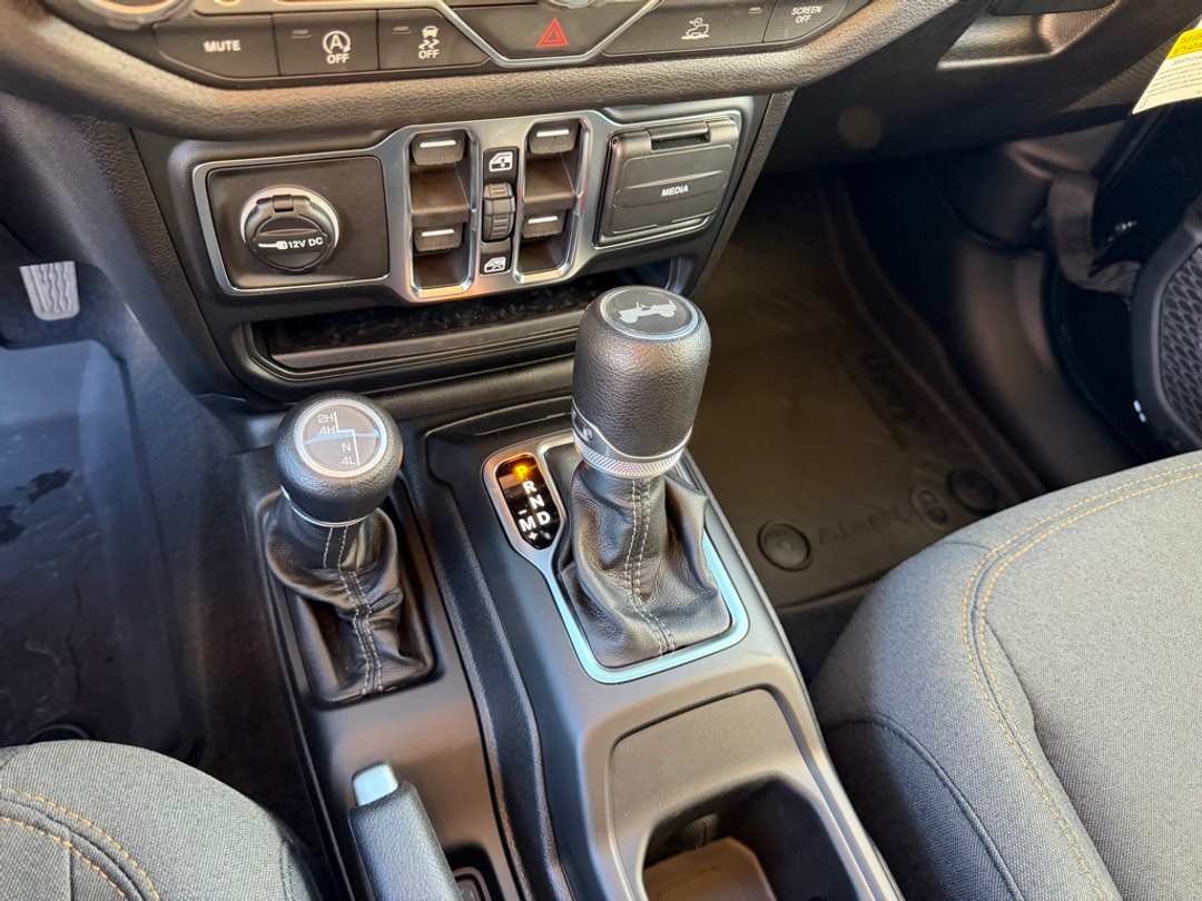 2026 Jeep Wrangler Sport - Image 23