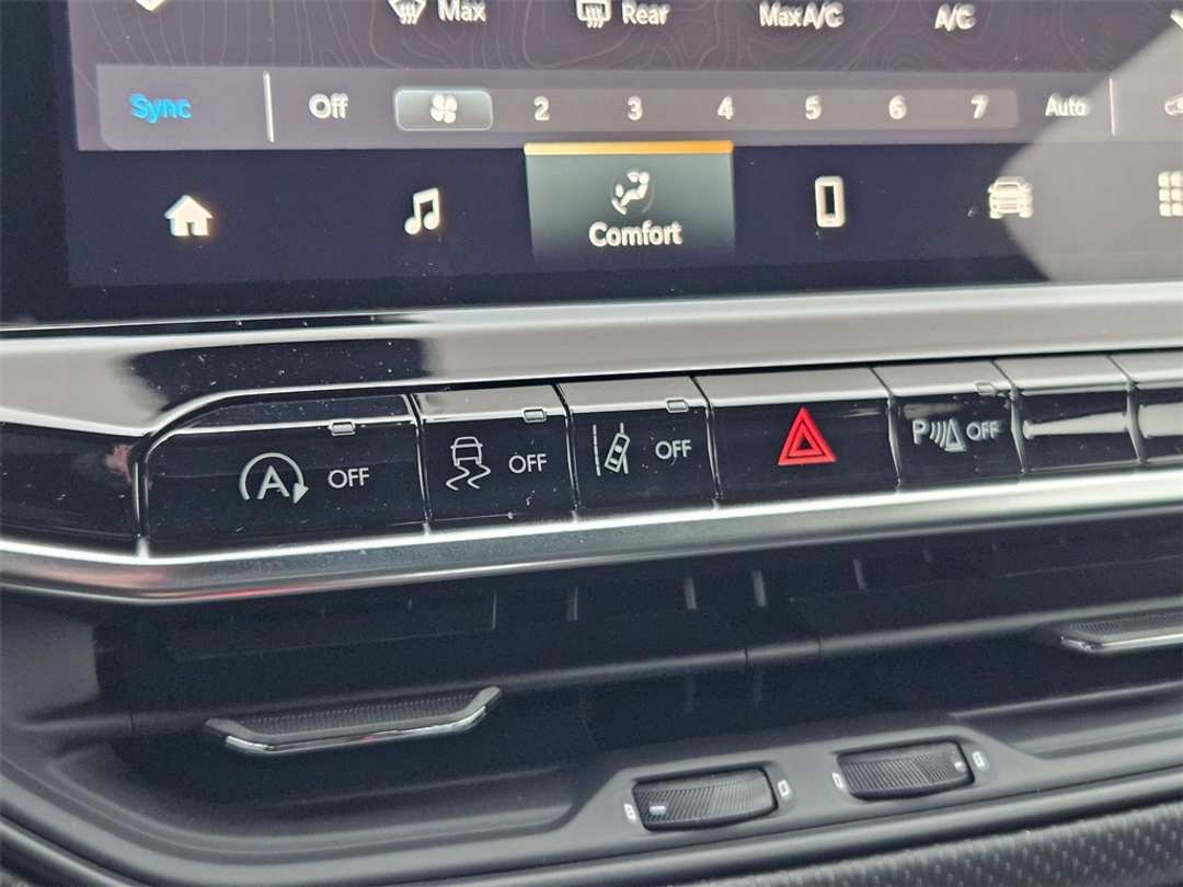 2026 Jeep Compass Trailhawk - Image 23