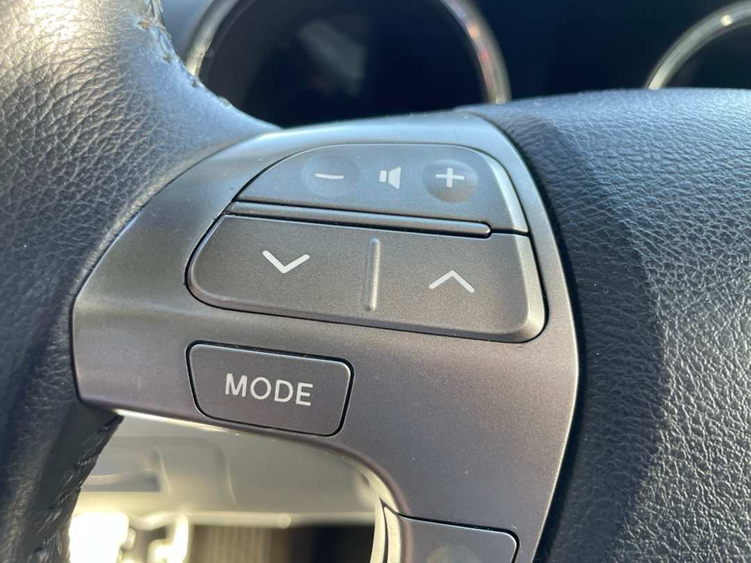 2009 Toyota Highlander Limited - Image 8