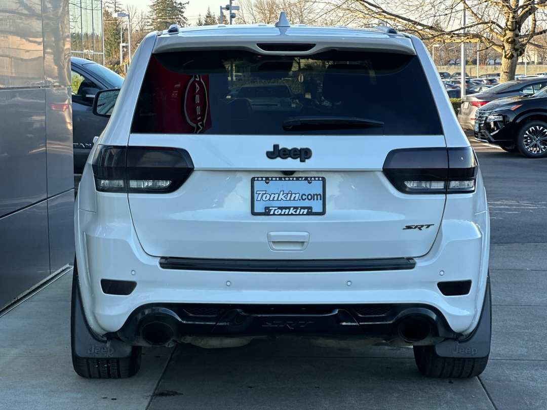 2021 Jeep Grand Cherokee SRT - Image 4