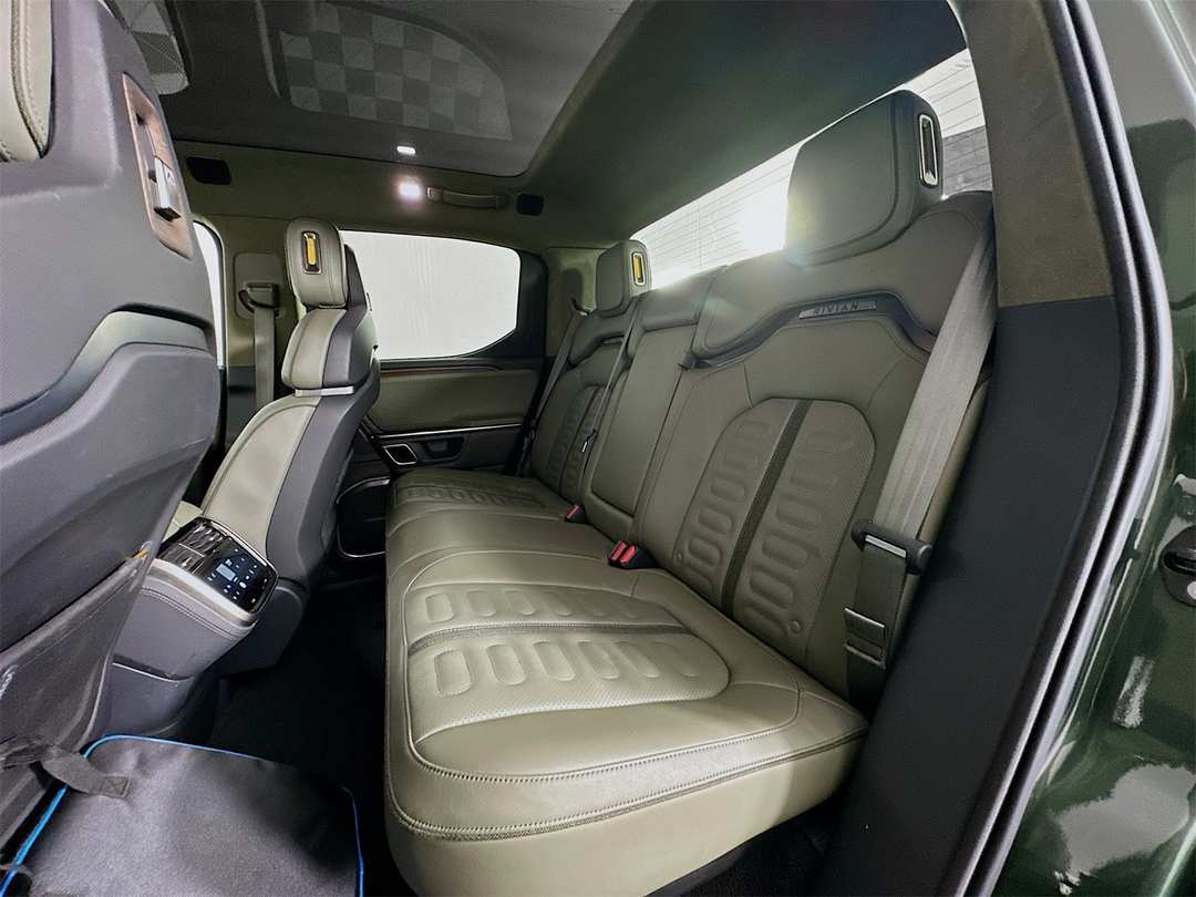 2022 Rivian R1T Launch Edition - Image 24