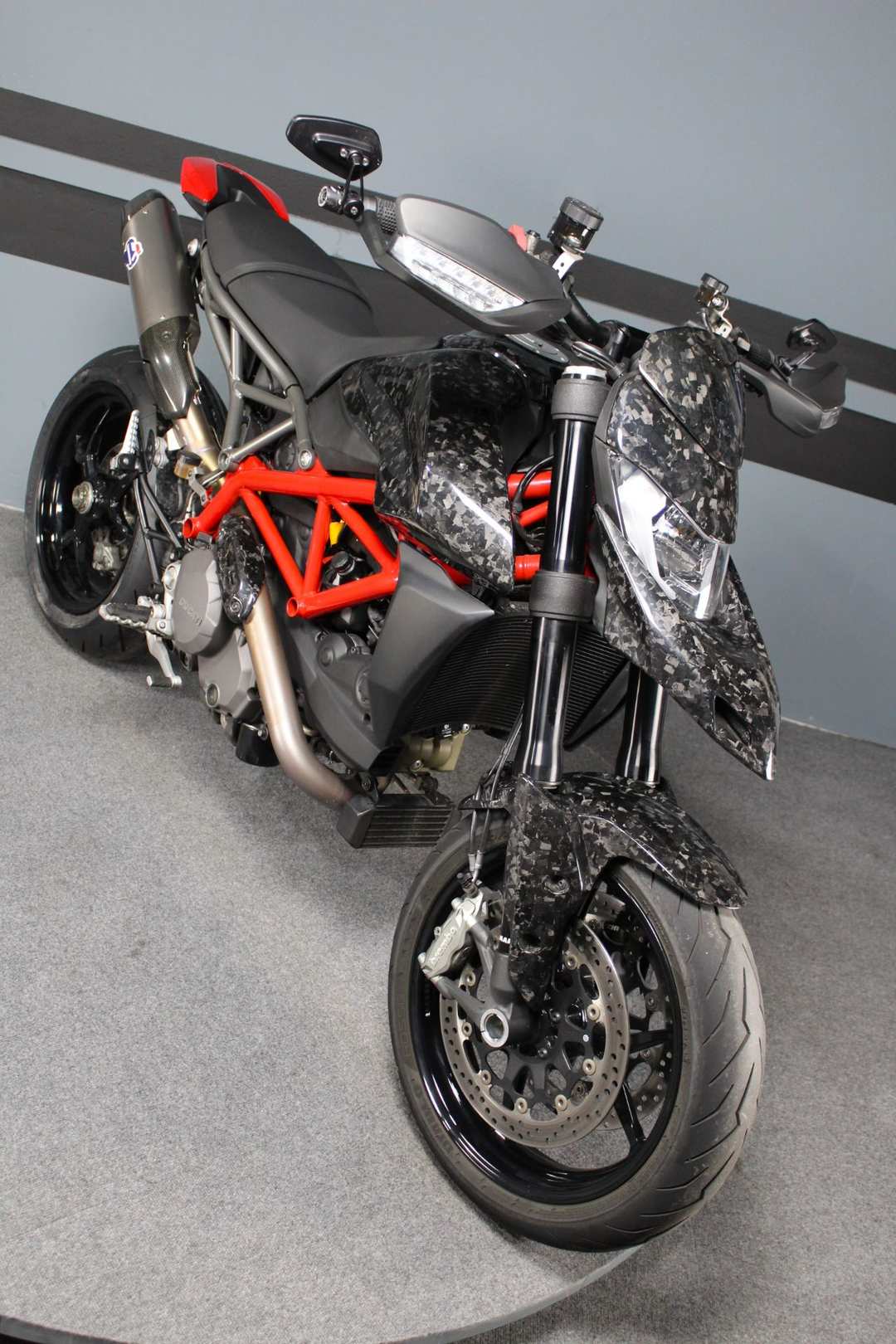 2022 Ducati Hypermotard 950 - Image 2