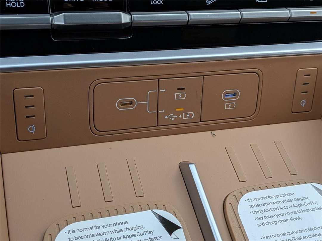 2026 Hyundai Santa Fe Calligraphy - Image 23