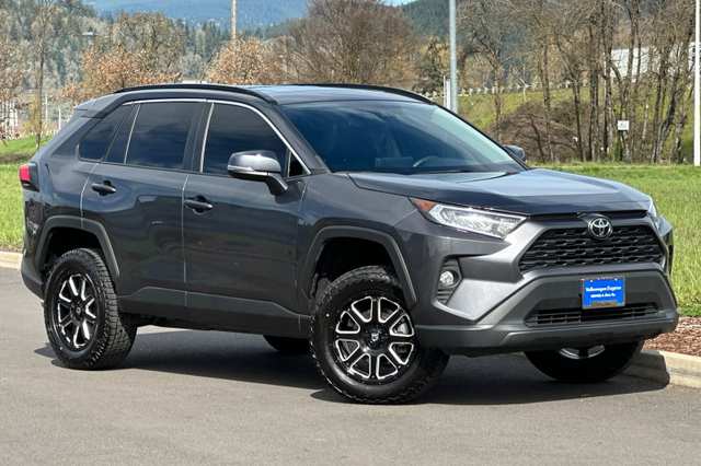 2021 Toyota Rav4 XLE Premium