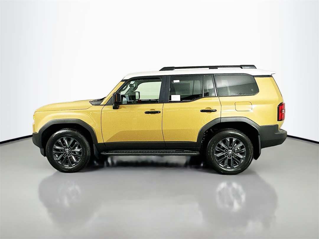 2026 Toyota Land Cruiser Base - Image 4