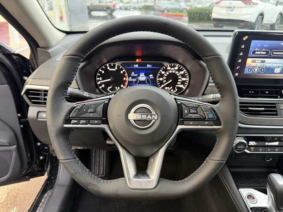 2025 Nissan Altima 2.5 SL - Image 18