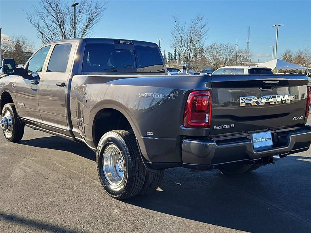 2026 Ram 3500 Laramie - Image 4