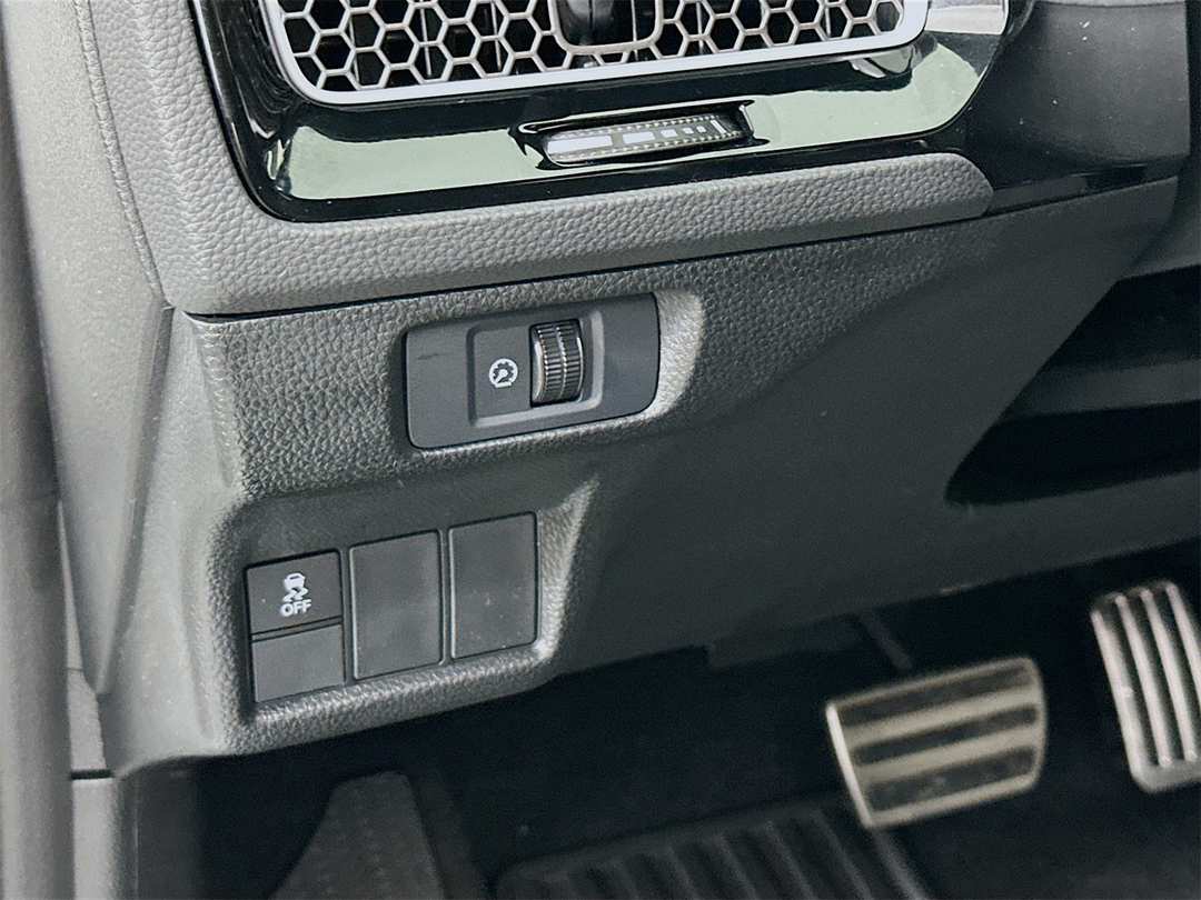 2026 Honda Civic Sport Touring - Image 10