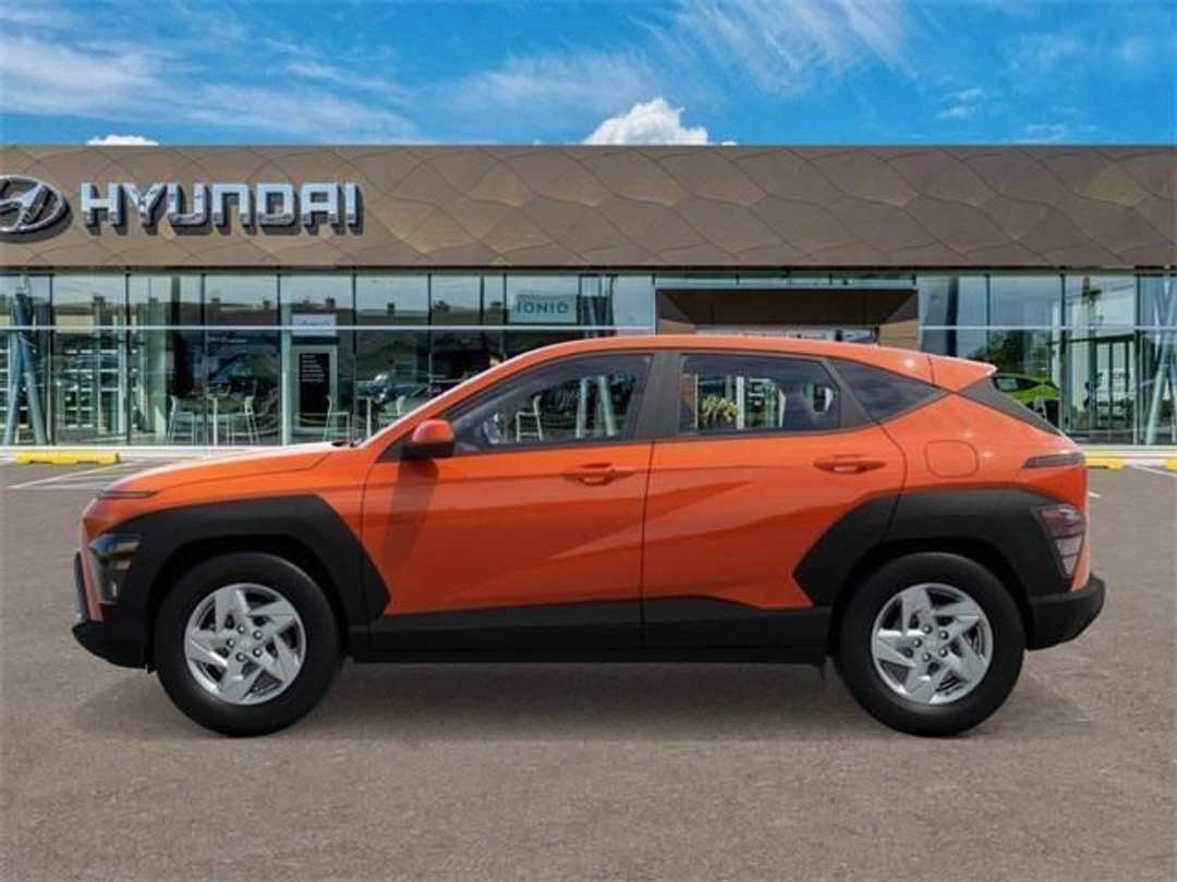 2026 Hyundai Kona SE - Image 3
