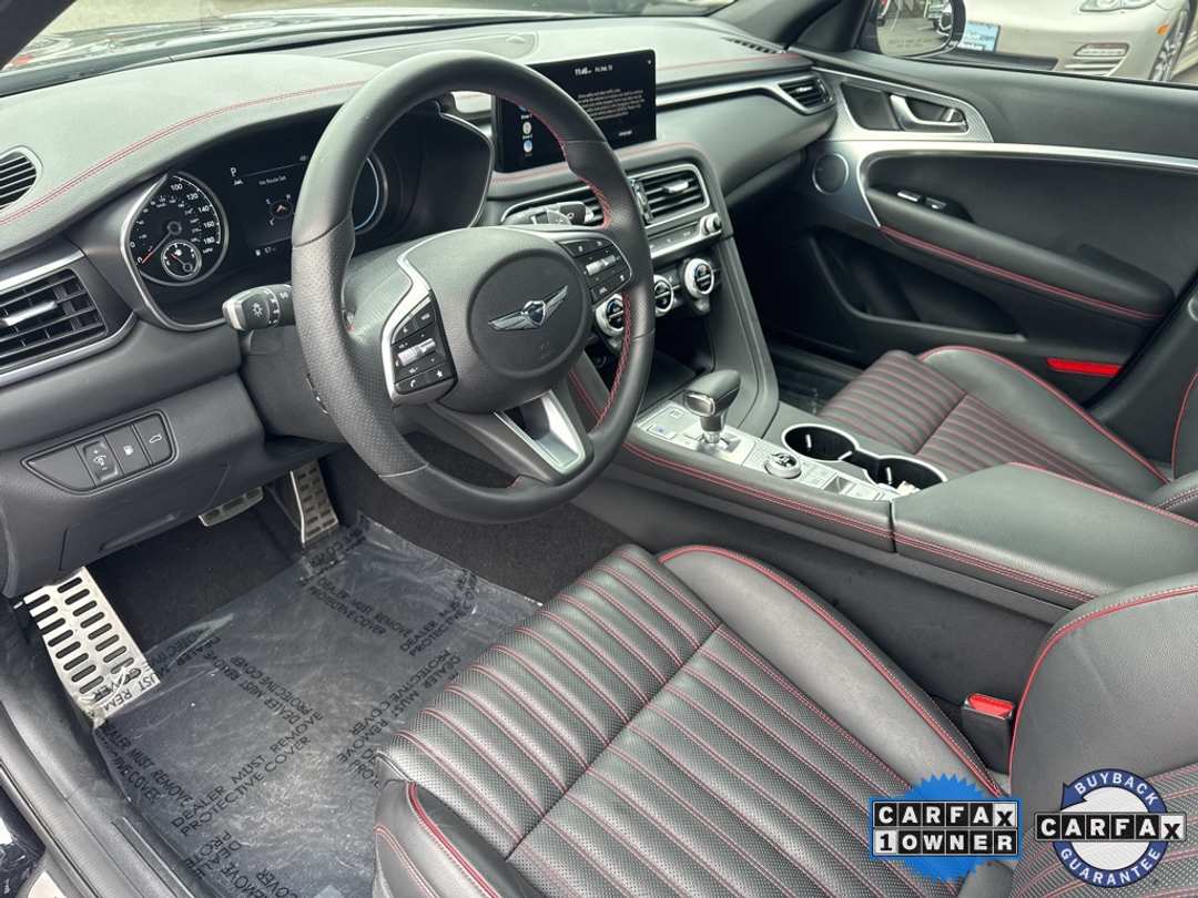 2023 Genesis G70 2.0T - Image 18