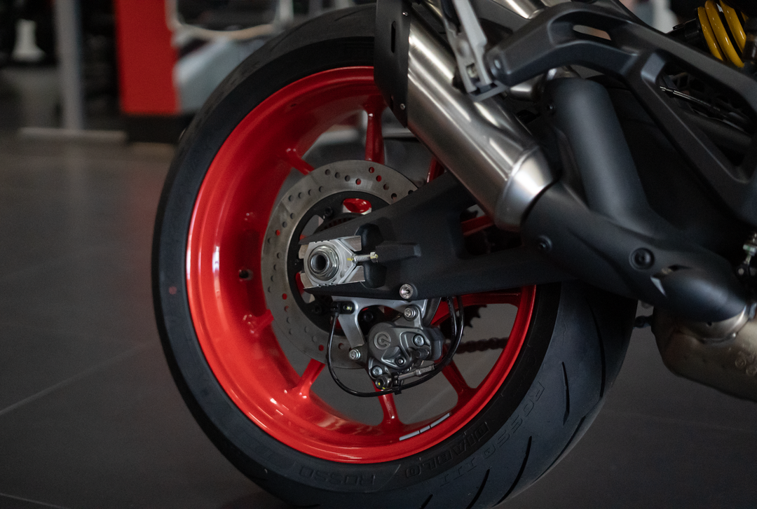 2025 Ducati Monster + - Image 5