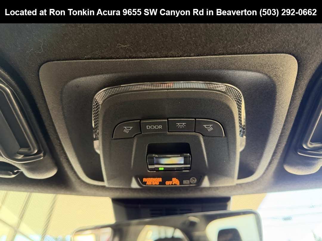 2024 Toyota Corolla SE - Image 25