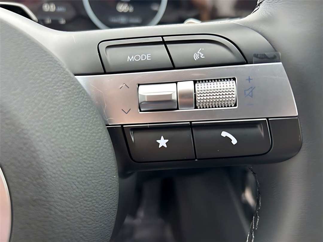 2026 Hyundai Santa Cruz XRT - Image 16