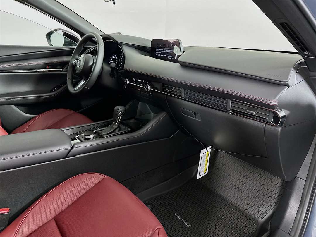 2026 MAZDA Mazda3 2.5 S Carbon Edition - Image 29